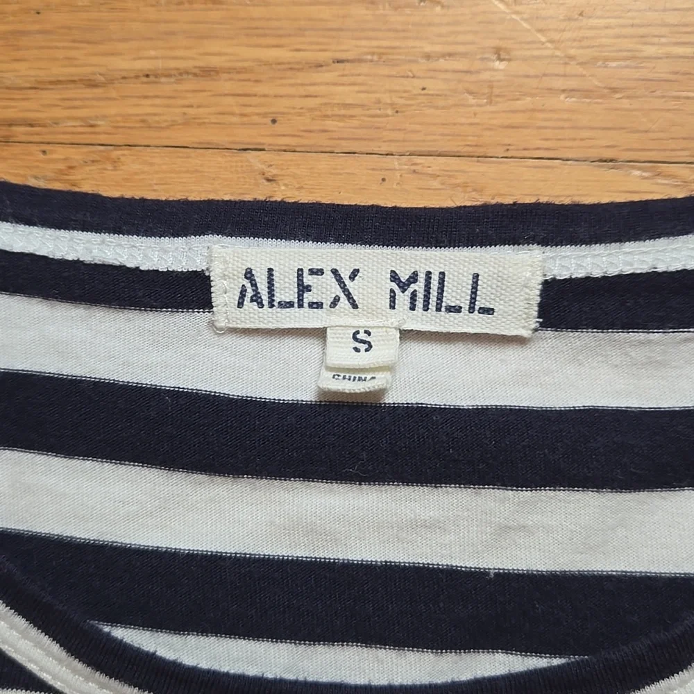 Alex Mill navy and White Striped Short Sleeve Tee - Picture 3 of 4